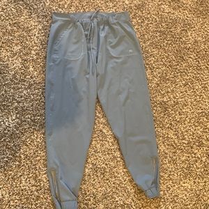 Albion fit jetsetters in French blue